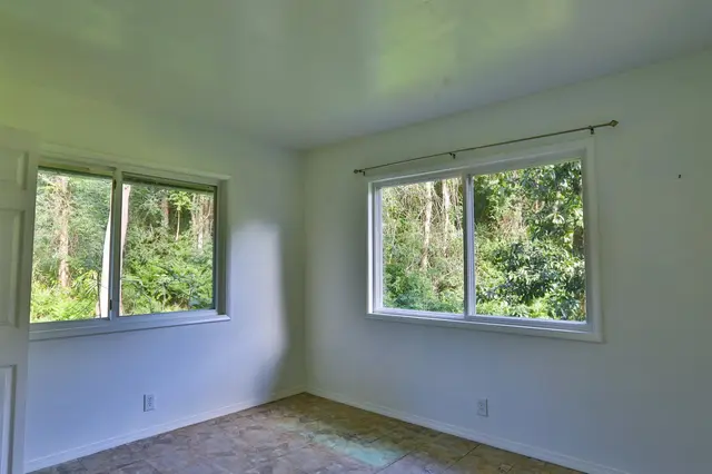 Listing Image for 441 Haloa Rd 26 of 33