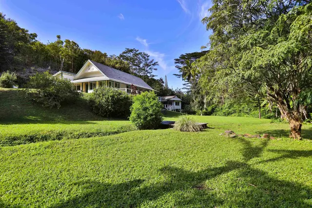 Listing Image for 441 Haloa Rd 30 of 33