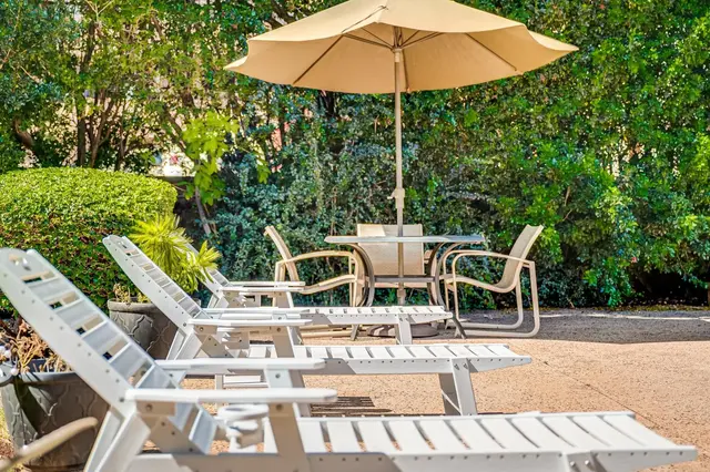 Listing Image for 3660 Lower Honoapiilani Rd 403 23 of 41
