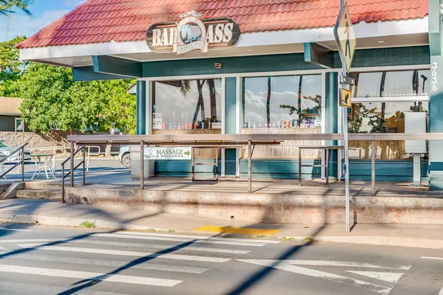 Listing Image for 3660 Lower Honoapiilani Rd 403 26 of 41