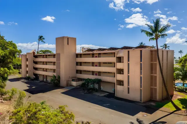 Listing Image for 3660 Lower Honoapiilani Rd 403 38 of 41