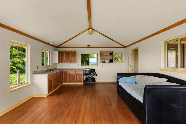 Listing Image for 434 Hoolawa Rd 10 of 30