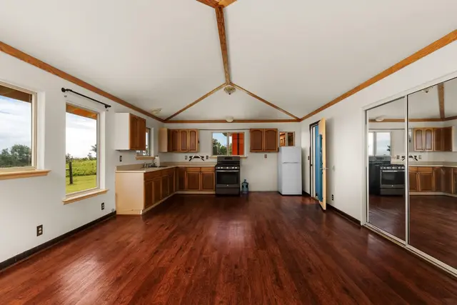 Listing Image for 434 Hoolawa Rd 17 of 30