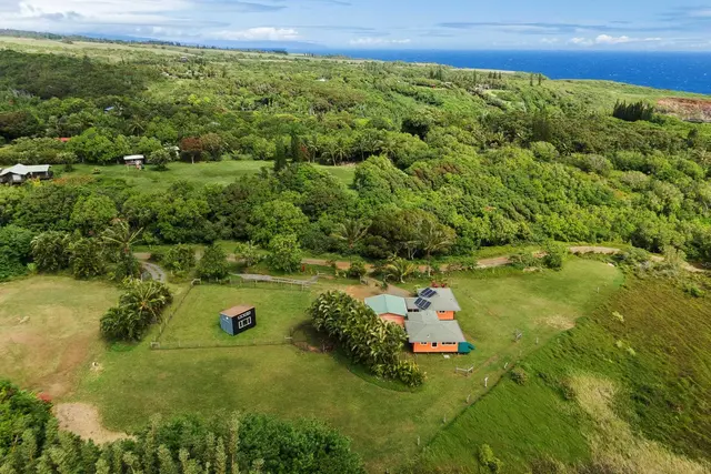Listing Image for 434 Hoolawa Rd 29 of 30