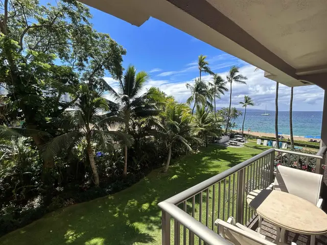 Listing Image for 2481 Kaanapali Pkwy 361 S 3 of 12