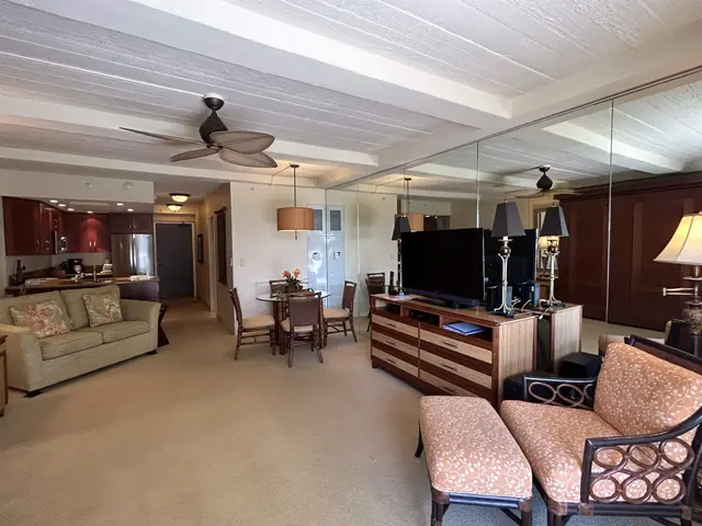 Listing Image for 2481 Kaanapali Pkwy 361 S 9 of 12