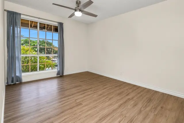 Listing Image for 140 Uwapo Rd 2-201 11 of 26