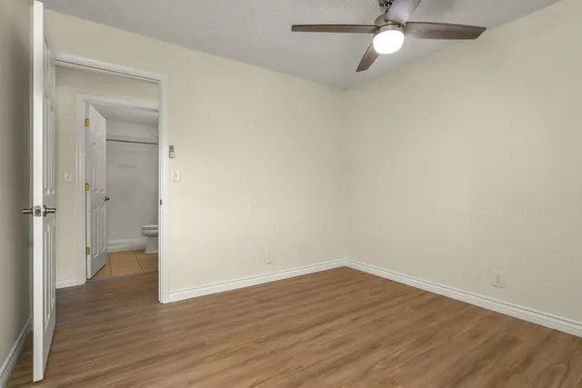 Listing Image for 140 Uwapo Rd 2-201 22 of 26