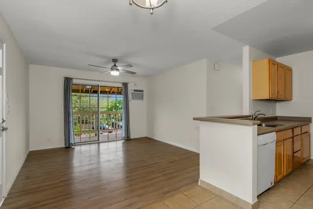 Listing Image for 140 Uwapo Rd 2-201 3 of 26