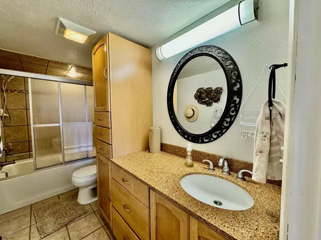 Listing Image for 50 Kepuhi Pl 140 15 of 21