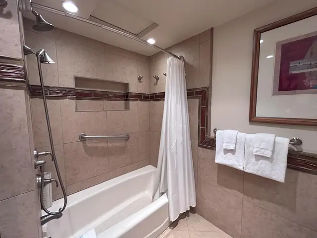 Listing Image for 2481 Kaanapali Pkwy 812/r 9 of 28