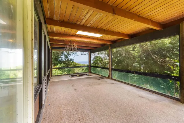 Listing Image for 810 Nahiku Rd 13 of 50