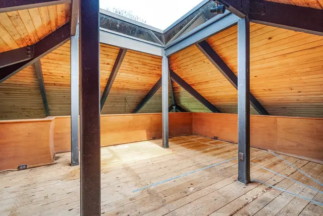 Listing Image for 810 Nahiku Rd 15 of 50