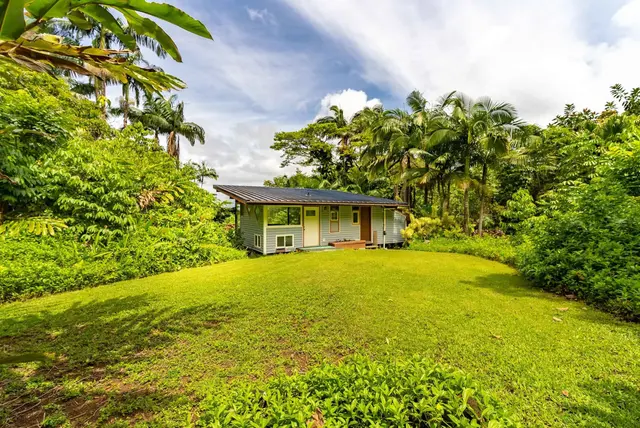 Listing Image for 810 Nahiku Rd 29 of 50