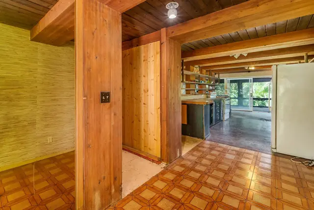 Listing Image for 810 Nahiku Rd 9 of 50