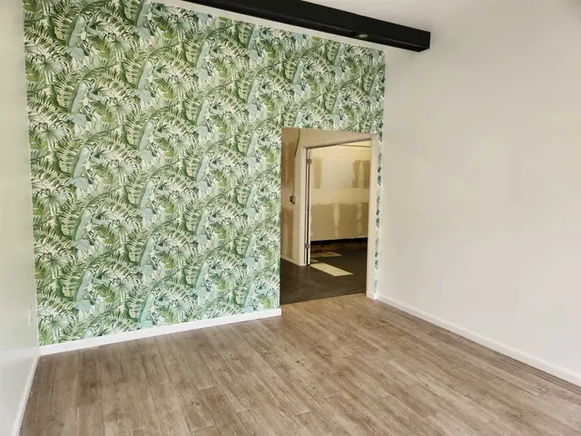 Listing Image for 1440 Lower Main St 4 of 12