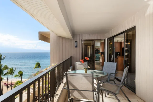 Listing Image for 50 Nohea Kai Dr 1-904 20 of 50