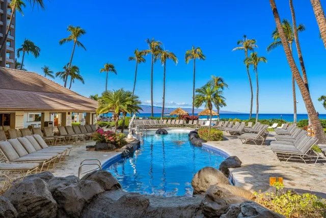 Listing Image for 50 Nohea Kai Dr 1-904 37 of 50