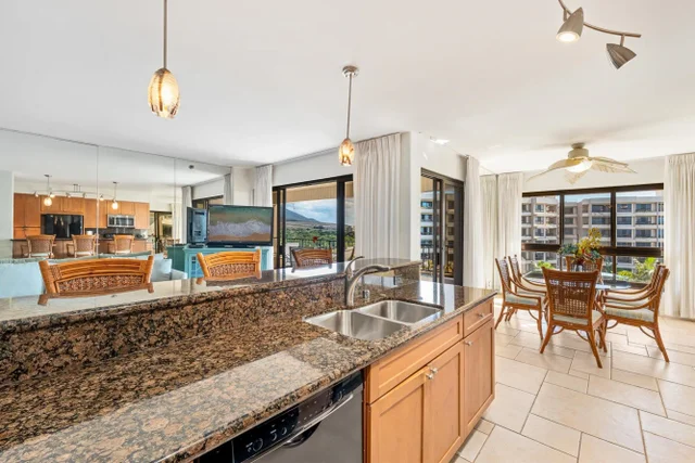 Listing Image for 50 Nohea Kai Dr 1-904 9 of 50