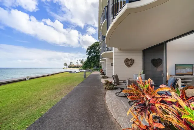 Listing Image for 4471 Lower Honoapi'ilani Rd 118 21 of 41