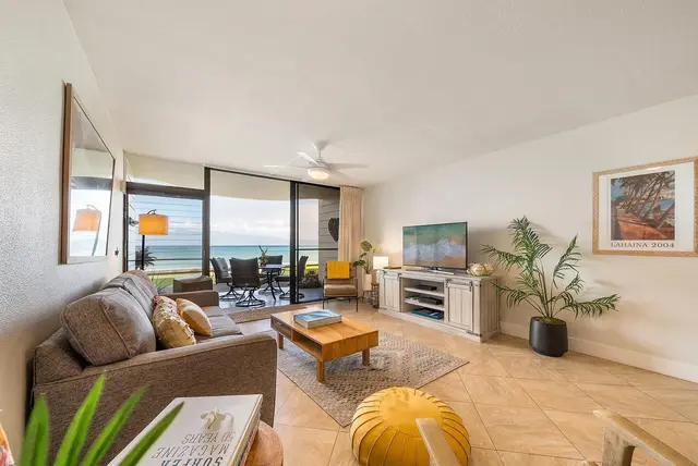 Listing Image for 4471 Lower Honoapi'ilani Rd 118 26 of 41