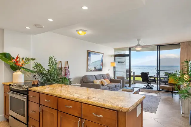 Listing Image for 4471 Lower Honoapi'ilani Rd 118 27 of 41