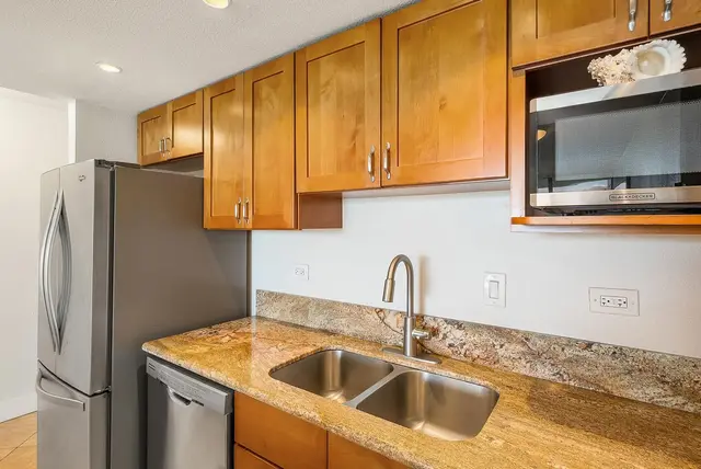 Listing Image for 4471 Lower Honoapi'ilani Rd 118 6 of 41
