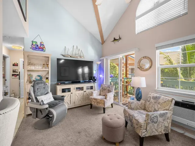 Listing Image for 55 Halili Ln 11e 6 of 36