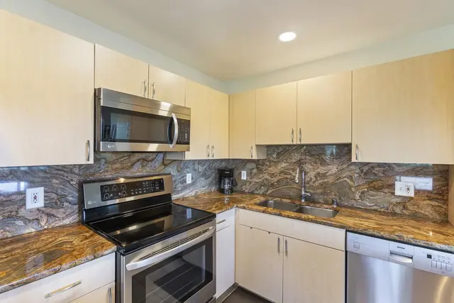 Listing Image for 15 Kiohuohu Ln 24-5 13 of 34