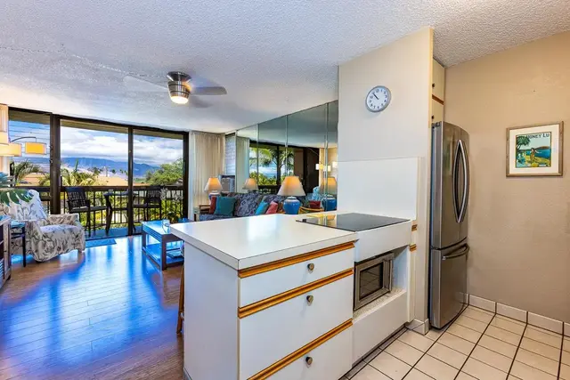 Listing Image for 2191 S Kihei Rd 1325 12 of 33