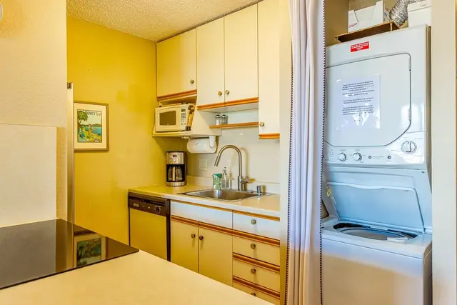 Listing Image for 2191 S Kihei Rd 1325 14 of 33
