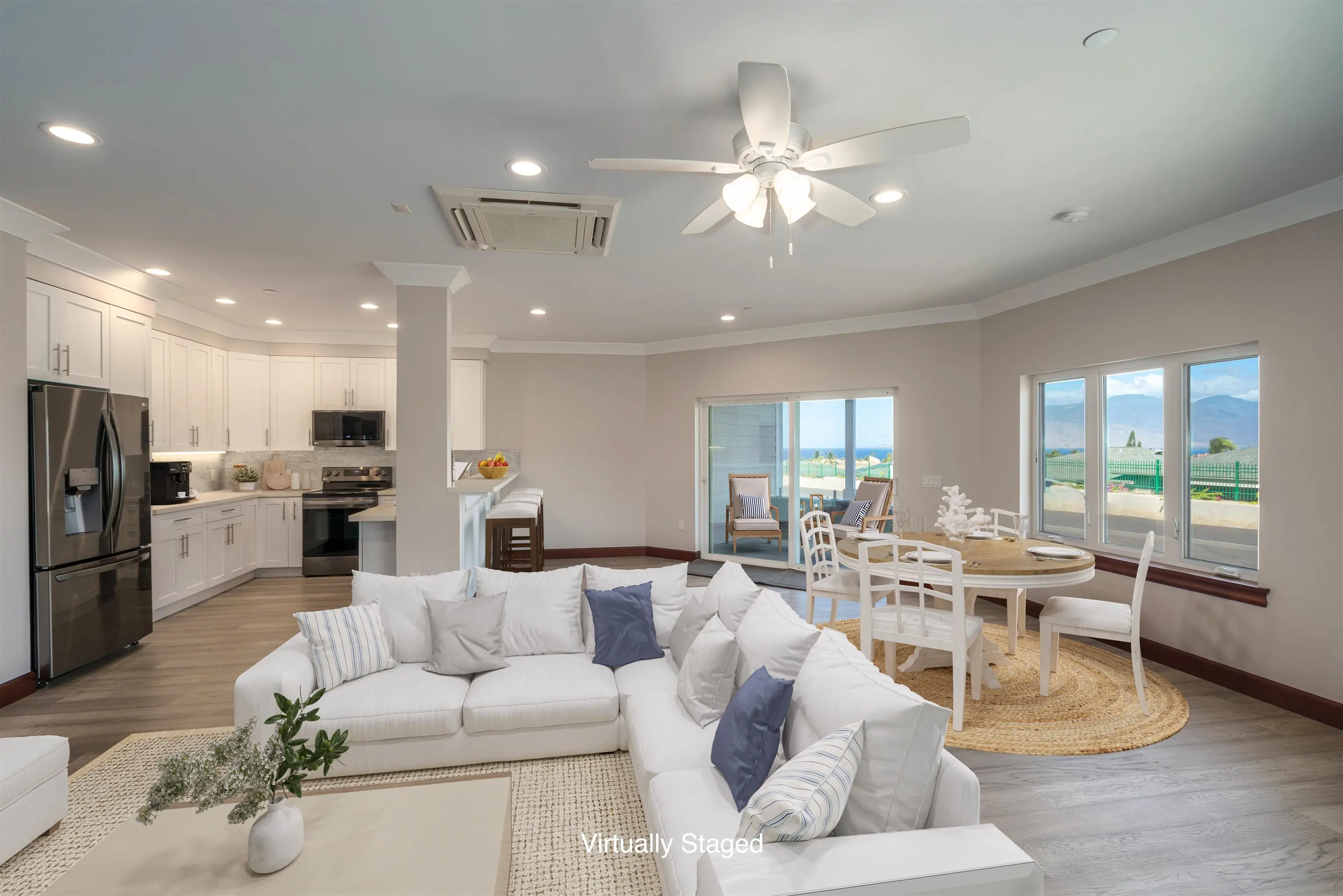 Photo of Listing #408560