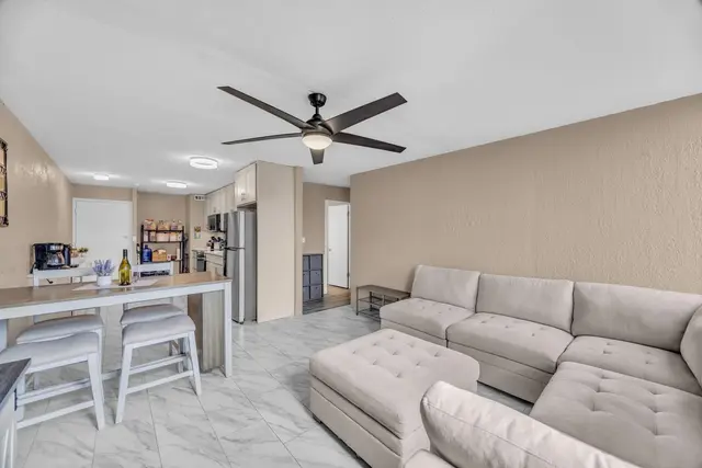 Listing Image for 111 Kahului Beach Rd D-402 11 of 27