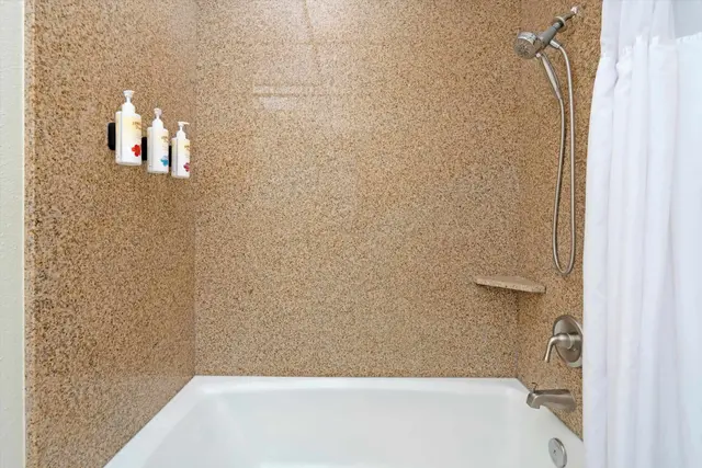 Listing Image for 3445 Lower Honoapiilani Rd 711 24 of 46