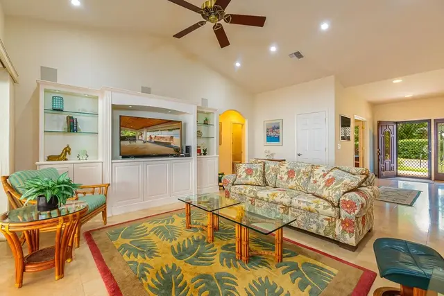 Listing Image for 109 Hokai Pl 16 of 50