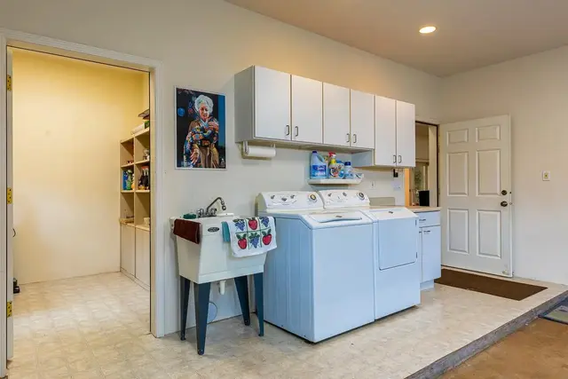 Listing Image for 109 Hokai Pl 42 of 50
