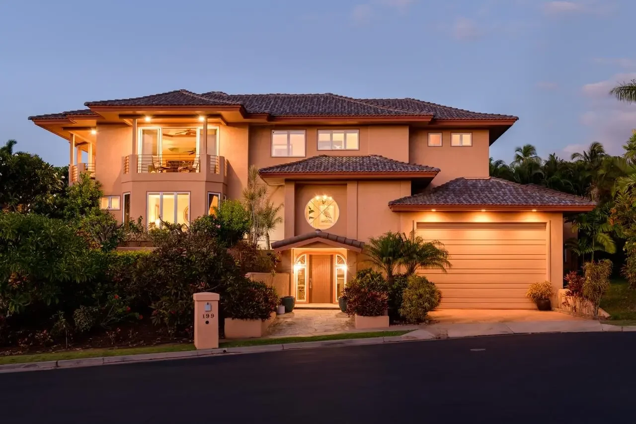 Photo of Listing #408378