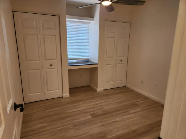 Listing Image for 270 Palanehe St 10 of 23