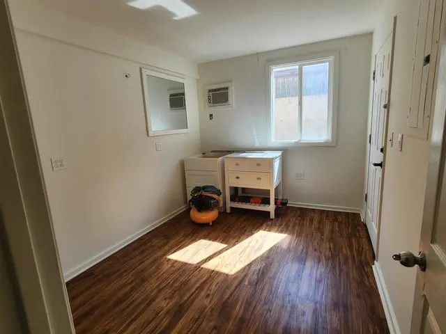 Listing Image for 270 Palanehe St 19 of 23