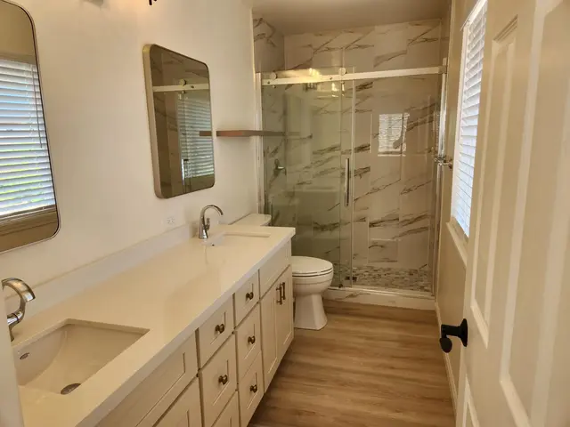 Listing Image for 270 Palanehe St 8 of 23