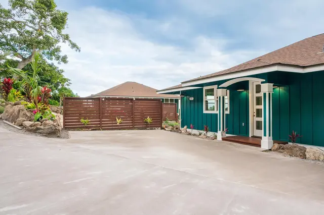 Listing Image for 205 River Rd 2 of 17