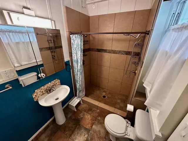 Listing Image for 1743 Mill St 16 of 29