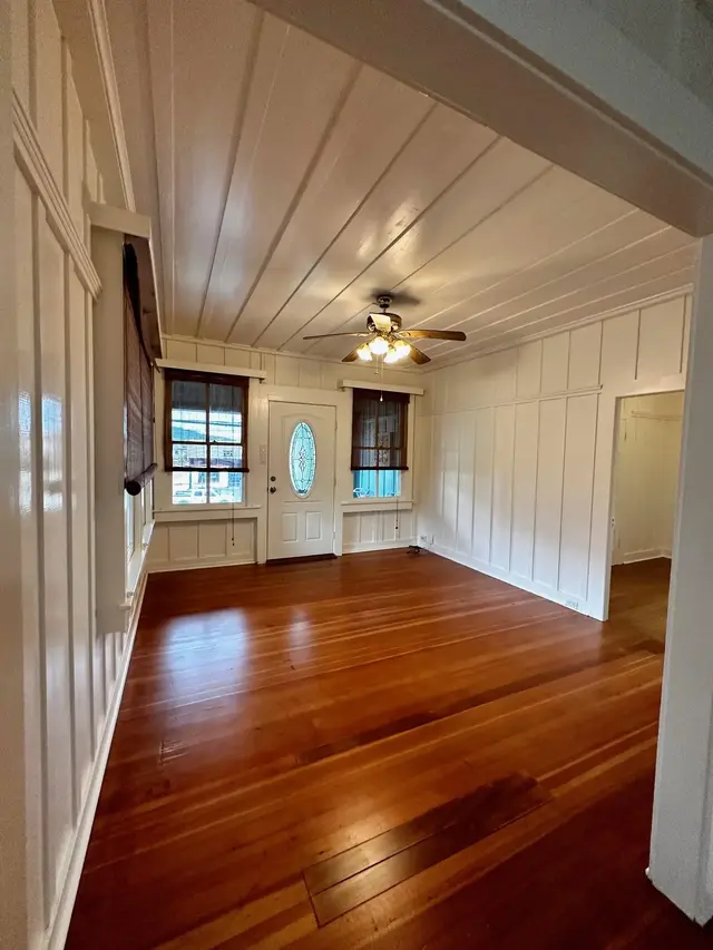 Listing Image for 1743 Mill St 8 of 29