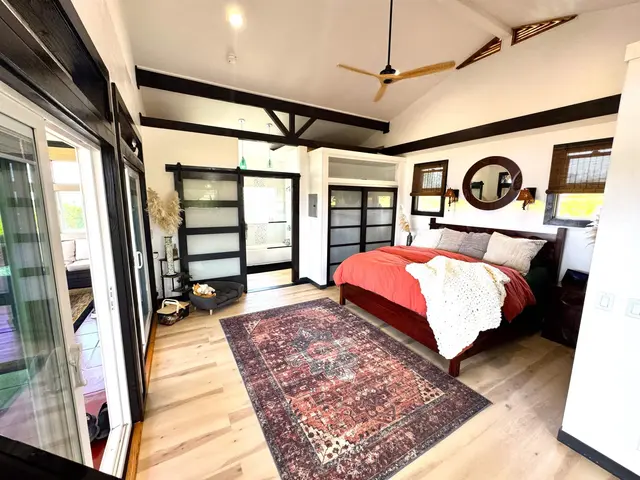 Listing Image for 38 Linohau Pl 457 12 of 23