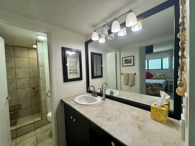 Listing Image for 1000 Kamehameha V Hwy A106 17 of 33