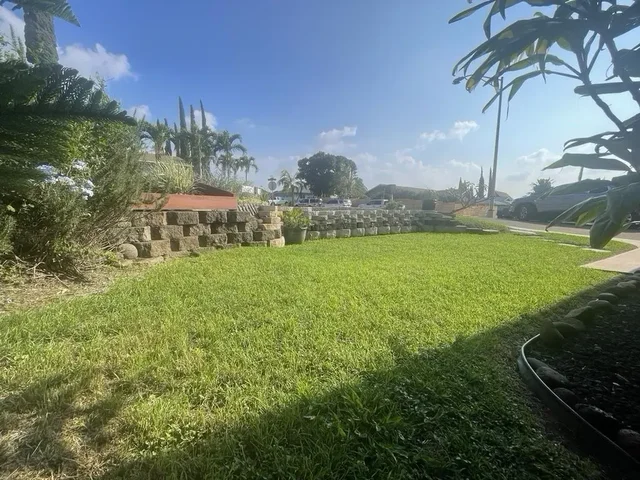 Listing Image for 125 Hiwalani Loop 43 of 50