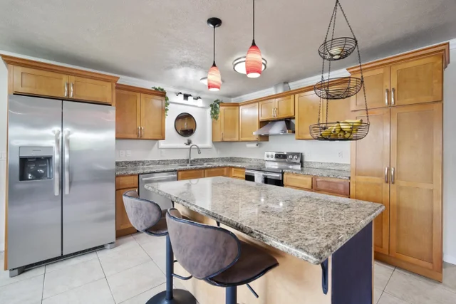 Listing Image for 125 Hiwalani Loop 5 of 50