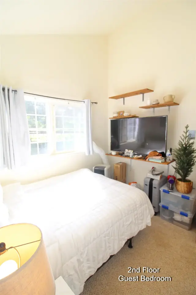 Listing Image for 138 Omaikai Pl 11 of 38