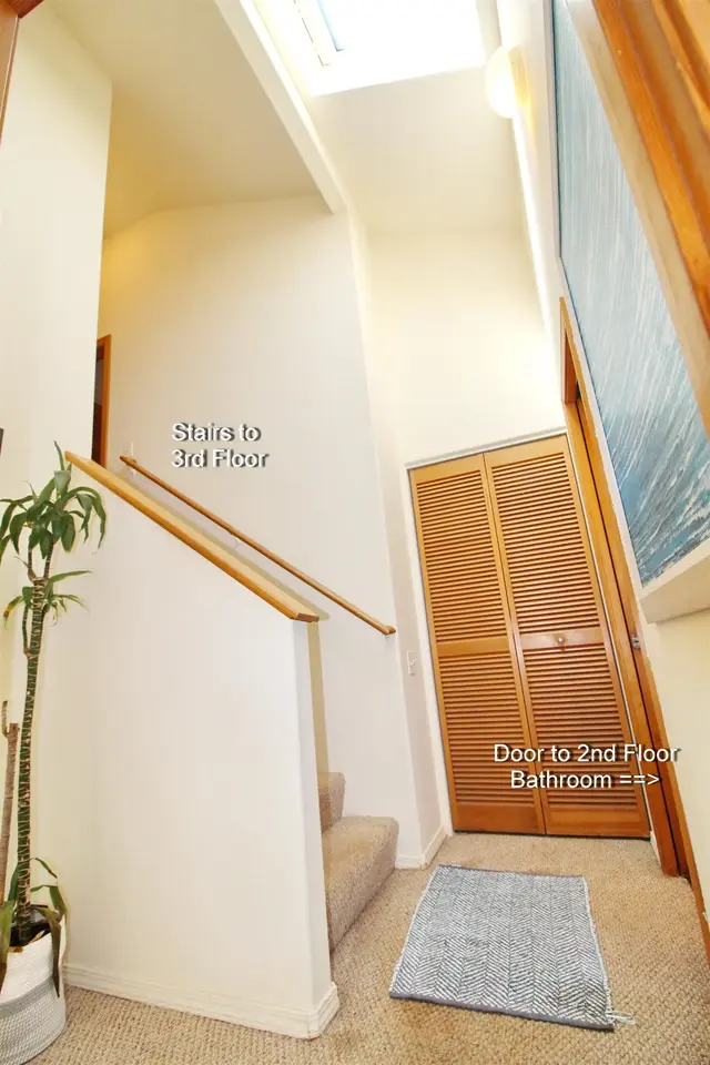 Listing Image for 138 Omaikai Pl 12 of 38