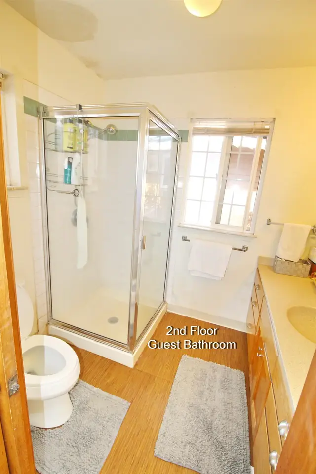 Listing Image for 138 Omaikai Pl 14 of 38